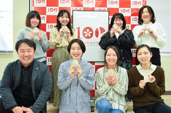 ラオスの美しい品々をデザインで魅せる。